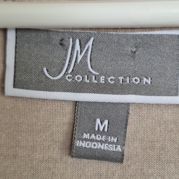 JM Collection Flowy Long Sleeve Tee SzM Cream Hip Length Round Neck Soft Knit - Picture 2 of 6